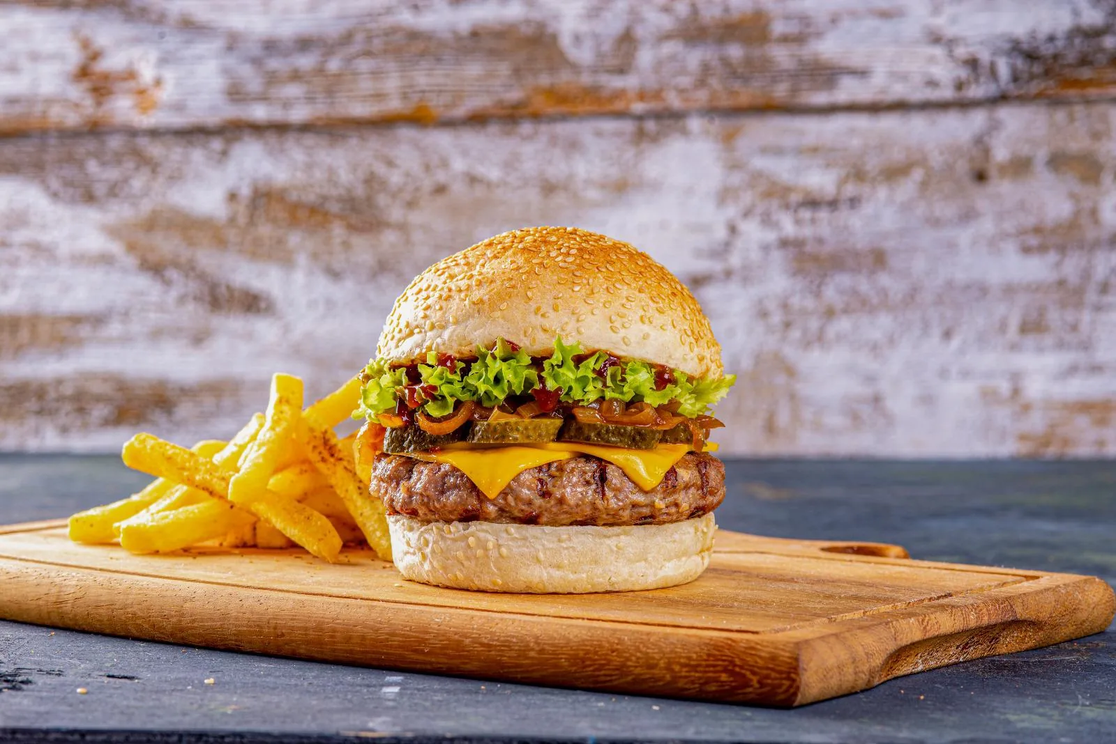 CHEESE BURGER menu